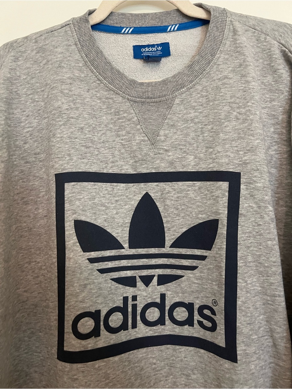 Adidas Men’s Originals Trefoil Box Logo Sweatshirt Sz XL - Picture 6 of 10